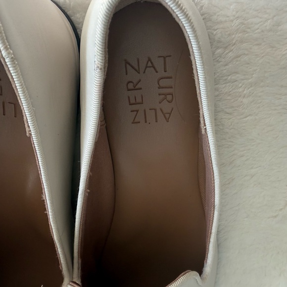 Naturalizer Effortless Loafers | Women’s 7.5 W | Cushioned Work & Travel Shoes - Picture 8 of 13